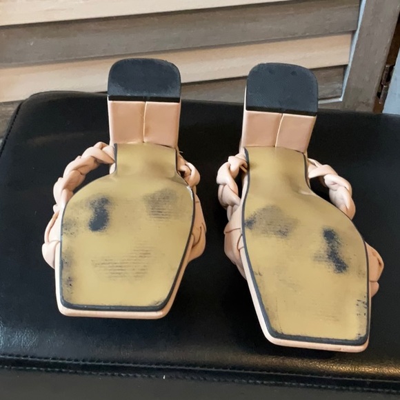 Women’s low block sandals heels open toe braided band square toe - Picture 3 of 3